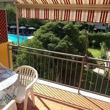 Hotel apartamentowy Le Rose