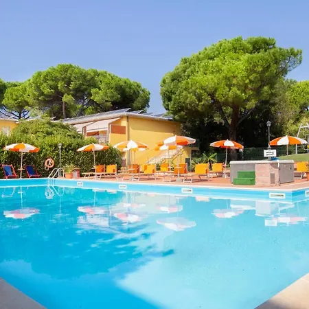 Hotel apartamentowy Le Rose Marina Di Bibbona