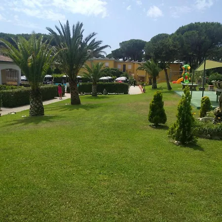 Hotel apartamentowy Le Rose 2*
