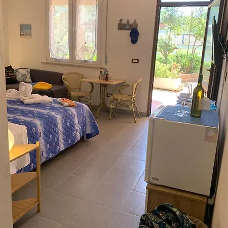 Le Rose Hotel apartamentowy 2*