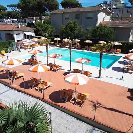 Le Rose 4* Marina Di Bibbona